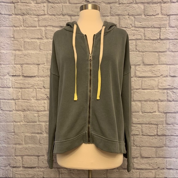 NWT Avocado Brand Paz Hoodie in Olive Green - Picture 3 of 9